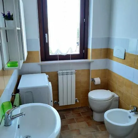 Bilocale In Con Piscine