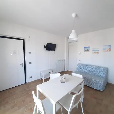 Apartment Bilocale In Con Piscine *