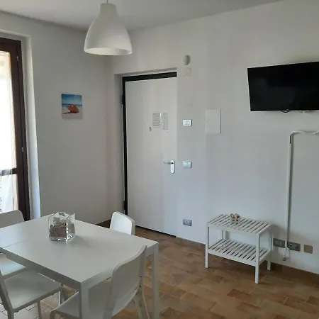 Apartment Bilocale In Con Piscine *