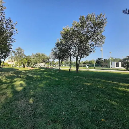 Bilocale In Con Piscine * 努马纳