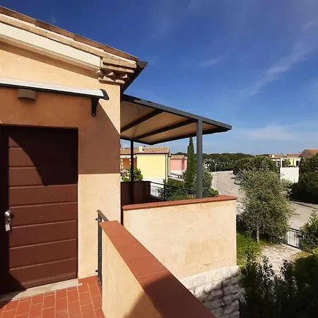 R19 - Bilocale In Con Piscine Apartamento *
