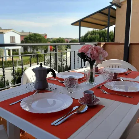 R19 - Bilocale In Con Piscine Apartamento *