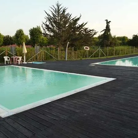 R19 - Bilocale In Con Piscine Apartamento *